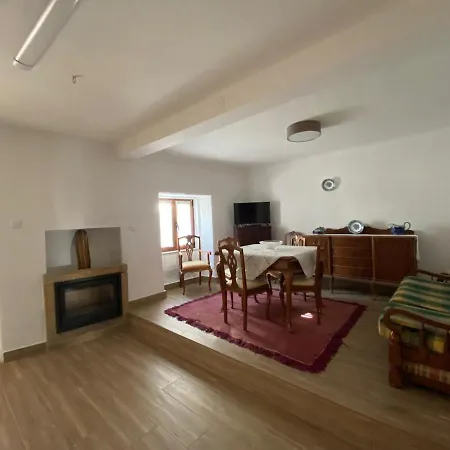 Casa Museu Da Avo Gena Mazouco