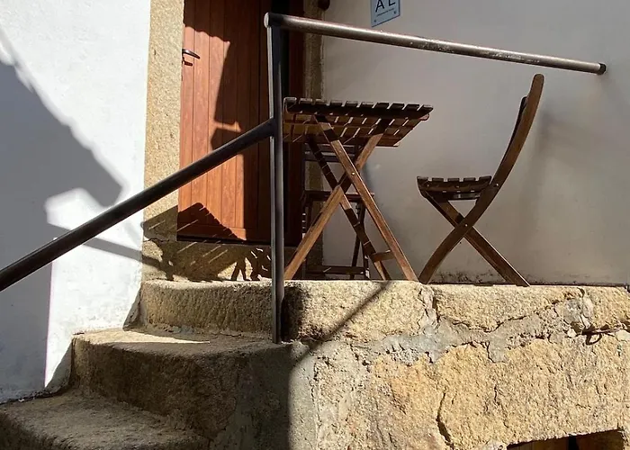 Semesterbostad Casa Museu Da Avo Gena Mazouco